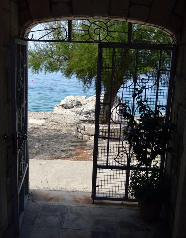 Apartment Lju On The Beach Split Exterior foto