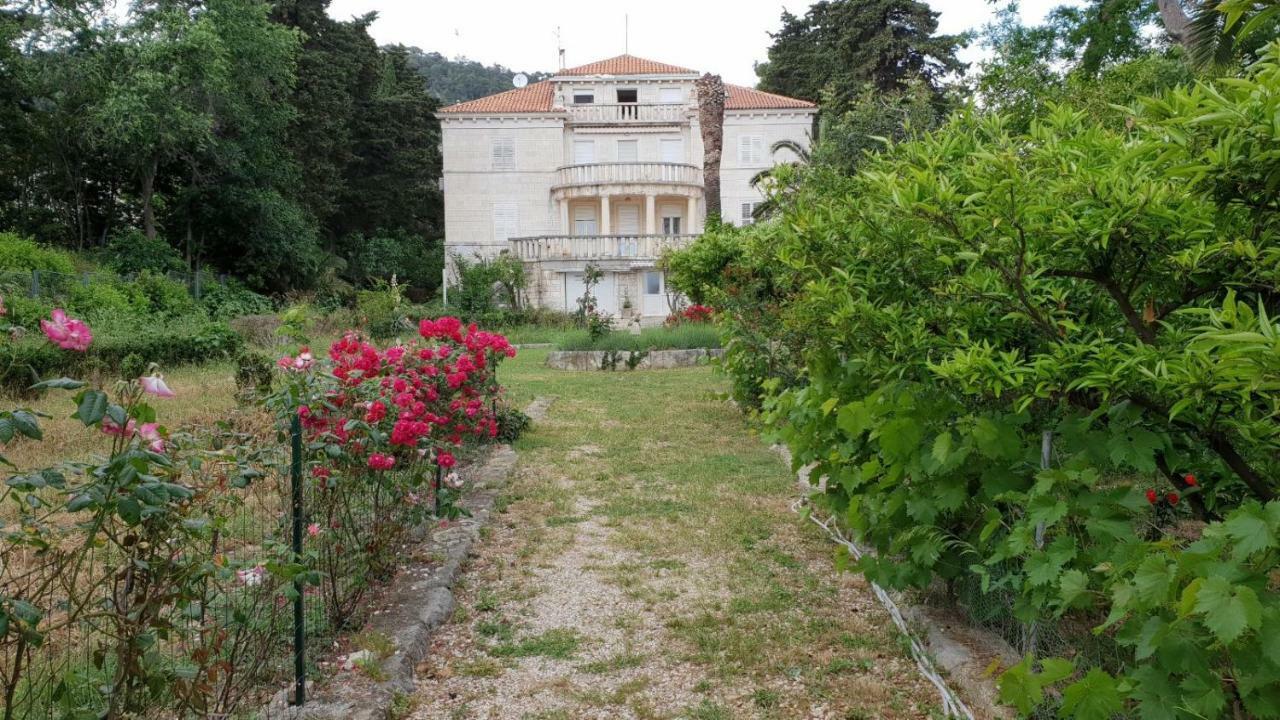 Apartment Lju On The Beach Split Exterior foto